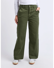 Load image into Gallery viewer, Scallop Edge Jean - Basil
