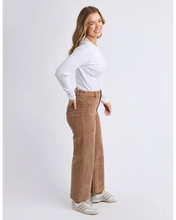 Load image into Gallery viewer, Henrietta Cord Pant - Tan
