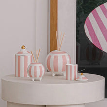 Load image into Gallery viewer, Raspberry, Honey & Musk Ceramic Candle 100g