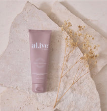 Load image into Gallery viewer, Raspberry Blossom & Juniper Hand Cream