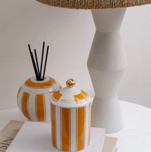 Load image into Gallery viewer, Oud, Sage & Spice Ceramic Diffuser 350ml