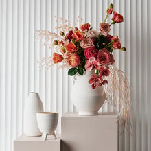 Load image into Gallery viewer, Cavo Vase W/Ears