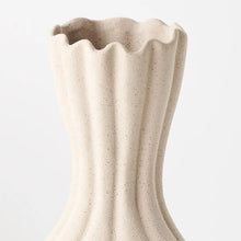 Load image into Gallery viewer, Hana Vase - Assorted