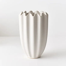 Load image into Gallery viewer, Felixia Vase - White