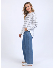 Load image into Gallery viewer, Simplified Crew - White/Navy Stripe
