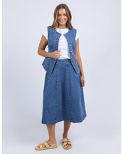Load image into Gallery viewer, Abbott Vest - Mid Blue
