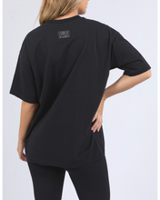 Load image into Gallery viewer, Captain Tee - Black
