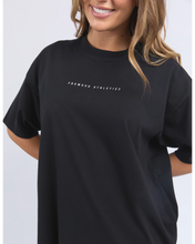 Load image into Gallery viewer, Captain Tee - Black
