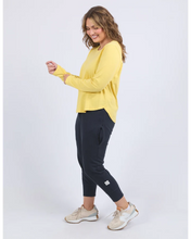 Load image into Gallery viewer, Everyday L/S Tee - Lemon
