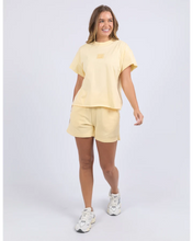 Load image into Gallery viewer, Stamp Tee - Lemon
