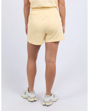 Load image into Gallery viewer, Classic Short - Lemon
