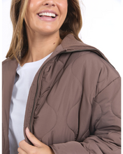 Load image into Gallery viewer, Mellow Quilted Jacket - Chocolate
