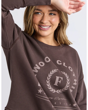 Load image into Gallery viewer, Medalion Crew - Coffee
