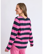 Load image into Gallery viewer, Spritz Stripe L/S Tee - Hot Pink/Navy Stripe
