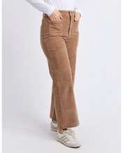 Load image into Gallery viewer, Henrietta Cord Pant - Tan
