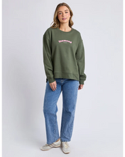 Load image into Gallery viewer, Solace Crew - Winter Moss
