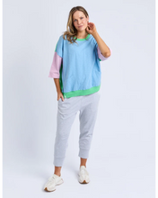 Load image into Gallery viewer, Mazie Sweat - Block Colour
