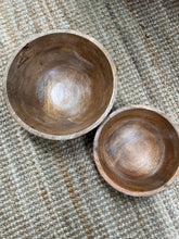 Load image into Gallery viewer, Round Wooden Salad Bowl - 2 Pce
