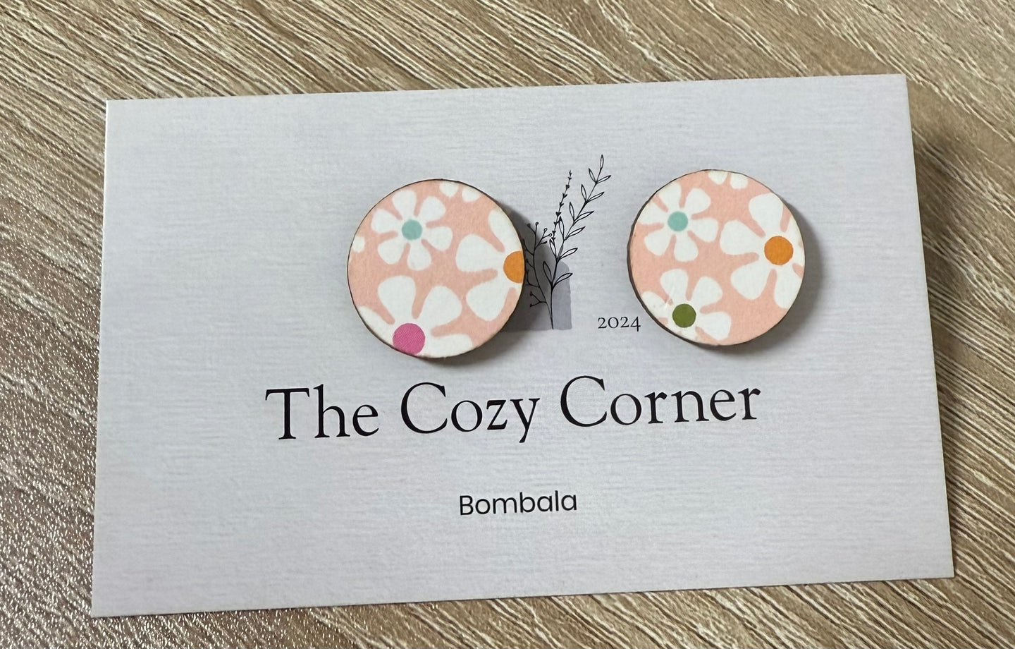 Stud Earrings - Flower