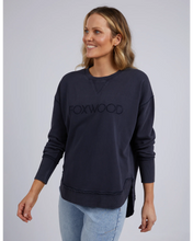 Load image into Gallery viewer, Washed Simplified Crew - Navy
