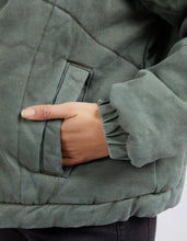 Load image into Gallery viewer, Rosalee Jacket - Washed Green
