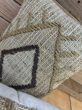 Load image into Gallery viewer, Jerez Cushion

