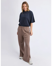 Load image into Gallery viewer, Classic Track Pant - Brown
