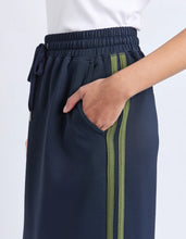 Load image into Gallery viewer, Juno Skirt - Navy
