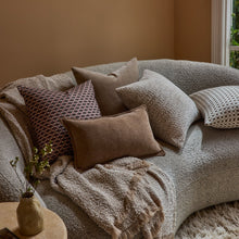 Load image into Gallery viewer, Clara Beige/Cream Throw
