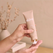 Load image into Gallery viewer, Hand Cream - Apricot &amp; Sweet Fig
