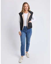 Load image into Gallery viewer, Alberta Vest - Black
