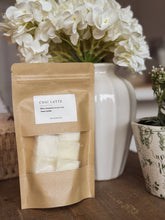 Load image into Gallery viewer, Caramel &amp; Vanilla Cream - Soy Wax Melts
