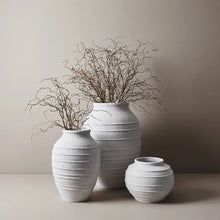 Load image into Gallery viewer, Twig Curly Willow Spray
