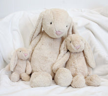 Load image into Gallery viewer, Plush Bunny Beige - Small
